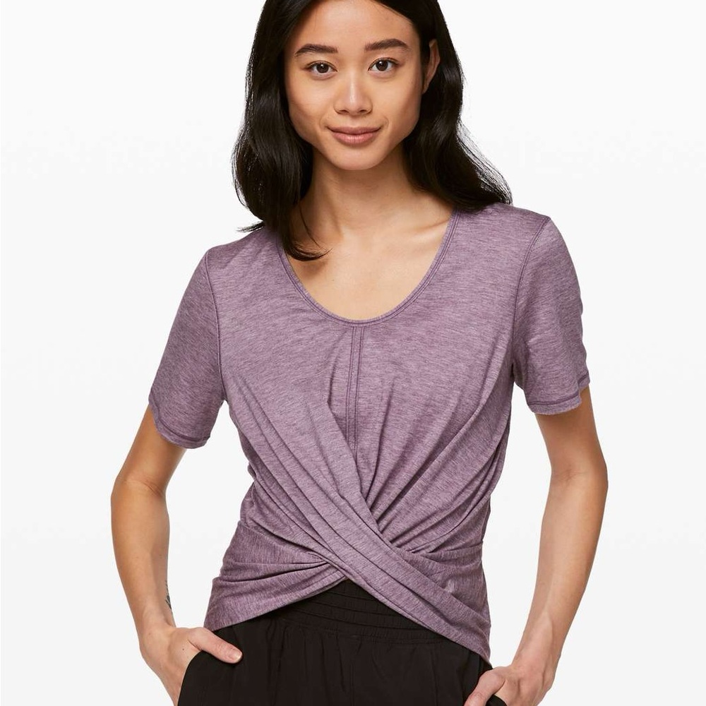 Lululemon Do the Daily Short Sleeve
Heathered Smoked Mulberry size 8